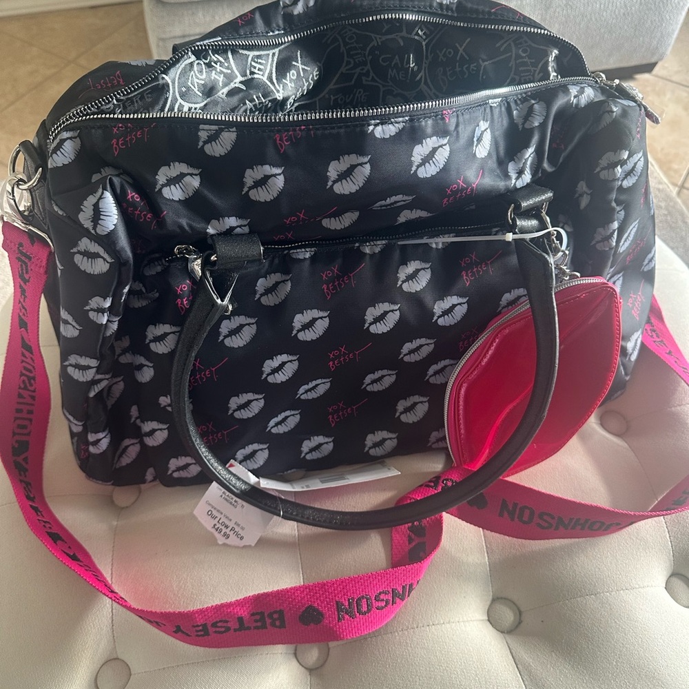 Betsey Johnson Black Lip-Print Tote with Pink Strap and Heart Pouch